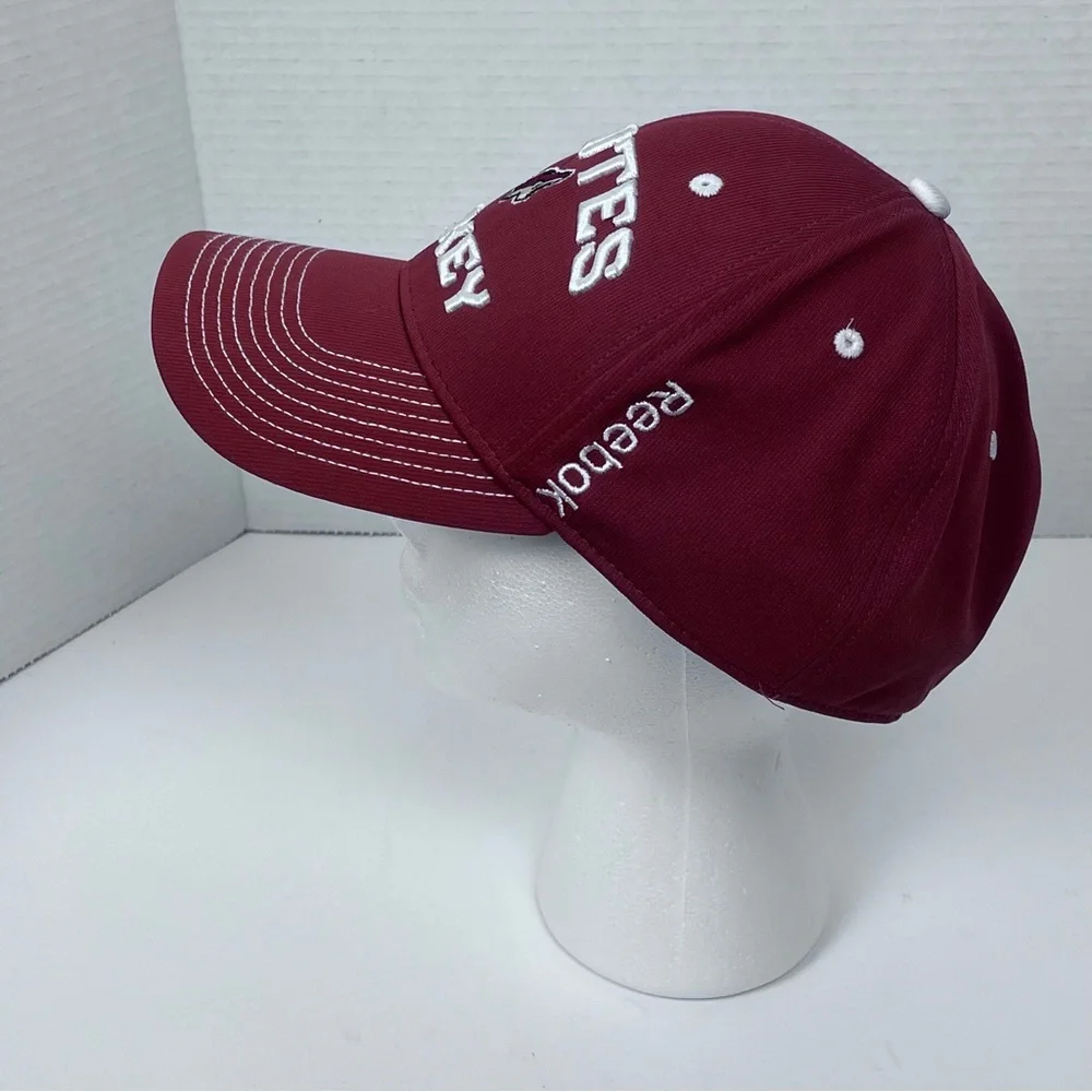 Reebok Center Ice Arizona Coyotes Hat Size S/M; Sports, Hockey, NHL, Collectible